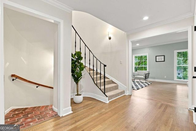 423 Jefferson Circle, Atlanta, GA 30328