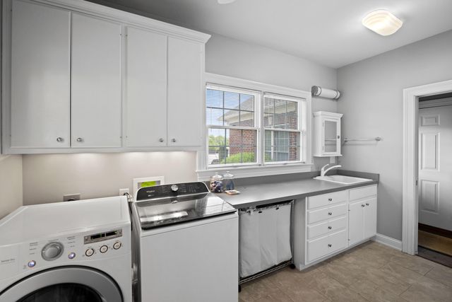 501 Hawthorne Drive, Nicholasville, KY 40356