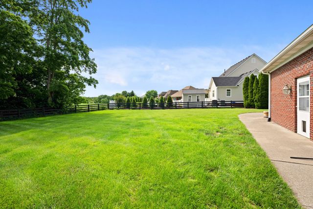 501 Hawthorne Drive, Nicholasville, KY 40356