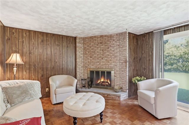 40 Harper Drive, Pittsford, NY 14534