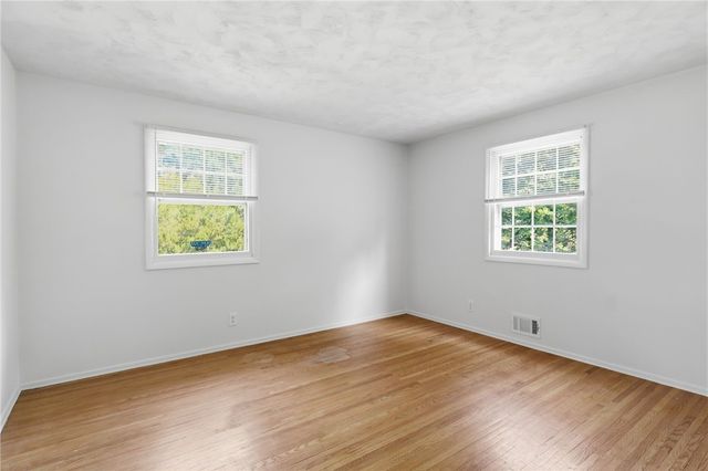 40 Harper Drive, Pittsford, NY 14534
