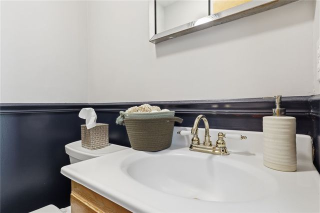 40 Harper Drive, Pittsford, NY 14534