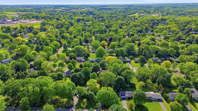 40 Harper Drive, Pittsford, NY 14534