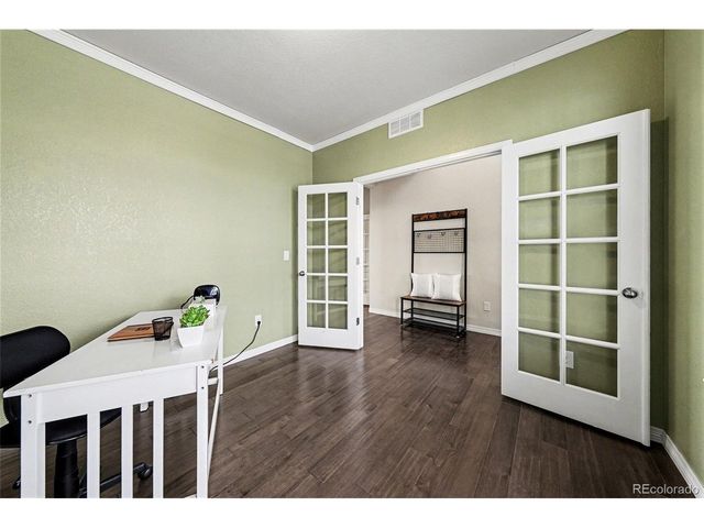 6061 Miners Peak Cir, Frederick, CO 80516