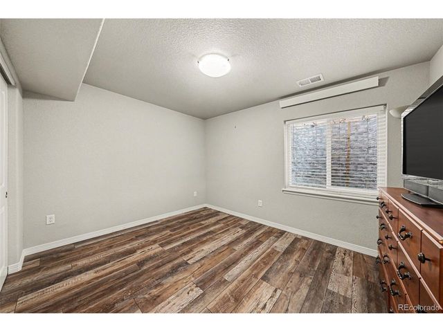 6061 Miners Peak Cir, Frederick, CO 80516