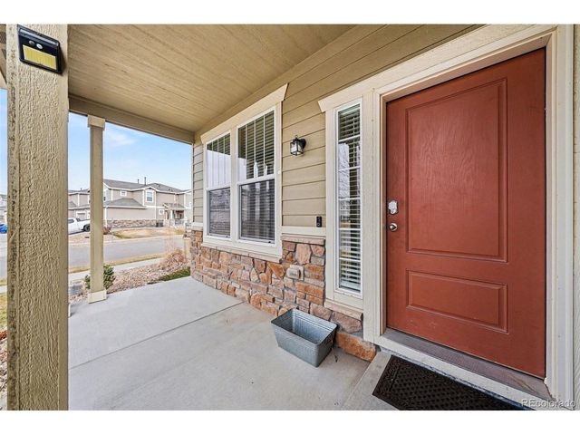 6061 Miners Peak Cir, Frederick, CO 80516