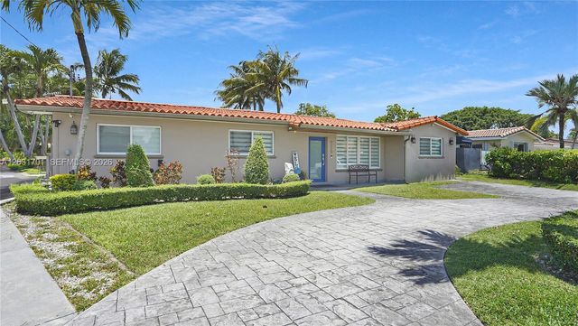 6220 W 10th Avenue, Hialeah, FL 33012