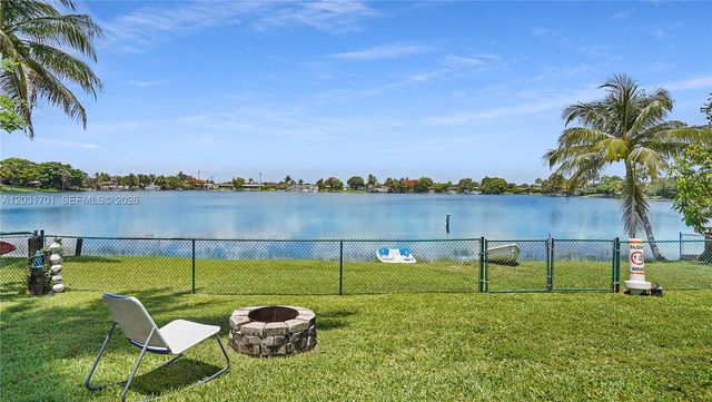 6220 W 10th Avenue, Hialeah, FL 33012