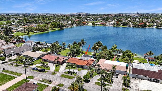6220 W 10th Avenue, Hialeah, FL 33012