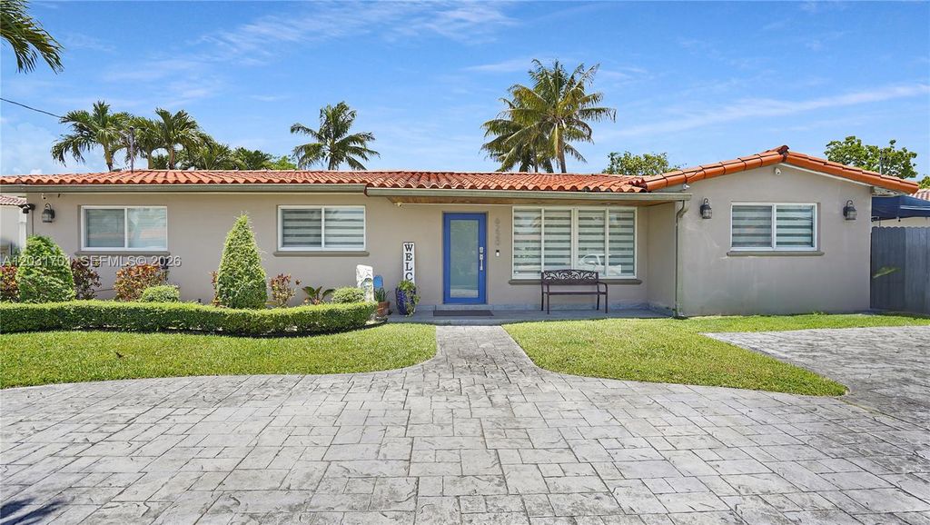 6220 W 10th Avenue, Hialeah, FL 33012