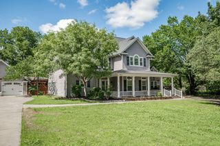 119 College Street, Farmersville, TX 75442