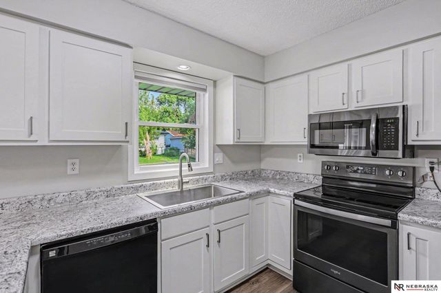 3501 N 75 Street, Lincoln, NE 68507