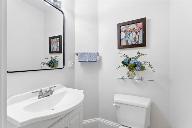 32-34 Ditson St 2, Boston, MA 02122