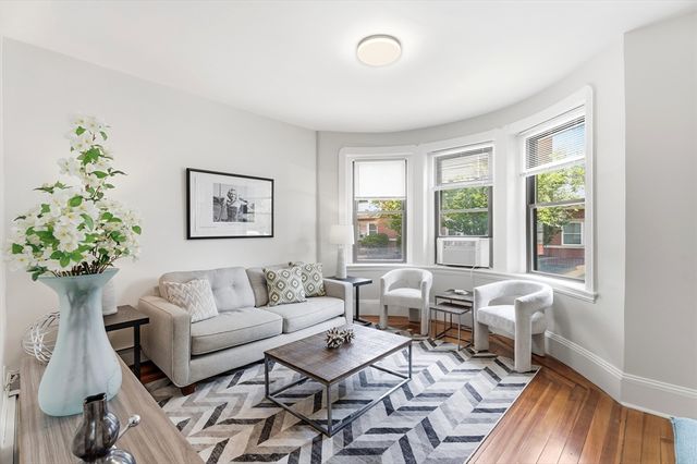 32-34 Ditson St 2, Boston, MA 02122