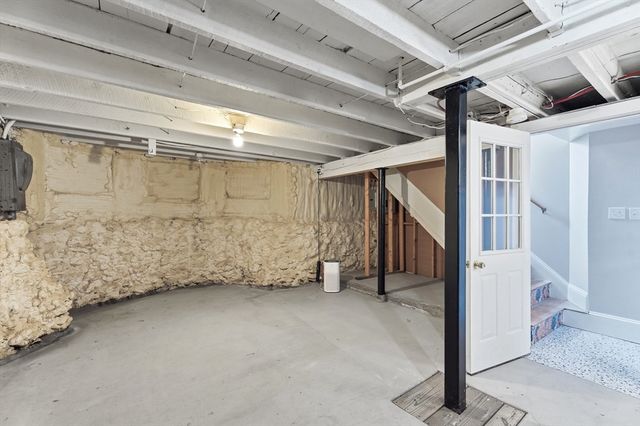 32-34 Ditson St 2, Boston, MA 02122