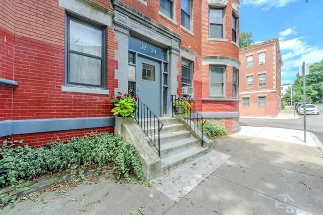32-34 Ditson St 2, Boston, MA 02122