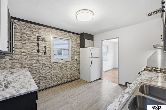 6325 Ruggles Street, Omaha, NE 68104