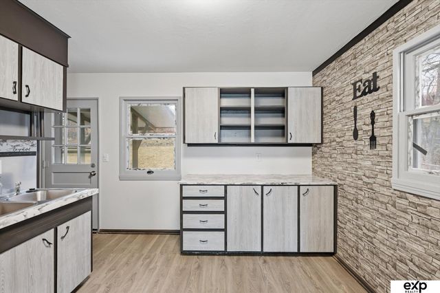 6325 Ruggles Street, Omaha, NE 68104