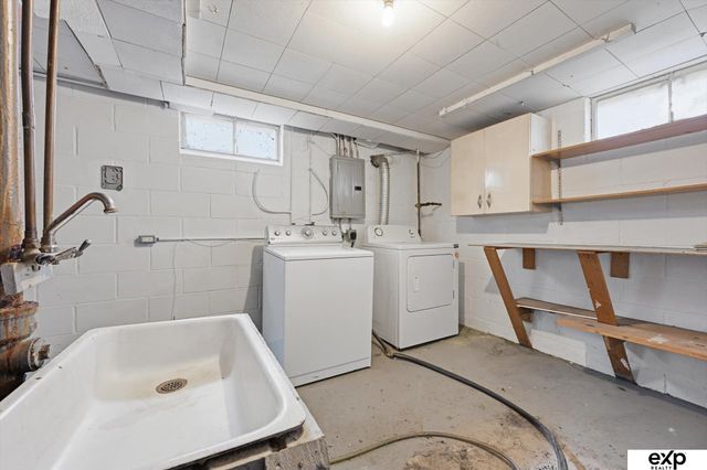 6325 Ruggles Street, Omaha, NE 68104