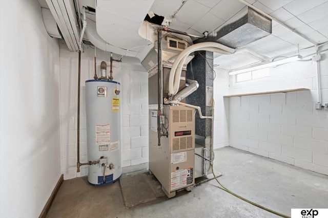 6325 Ruggles Street, Omaha, NE 68104