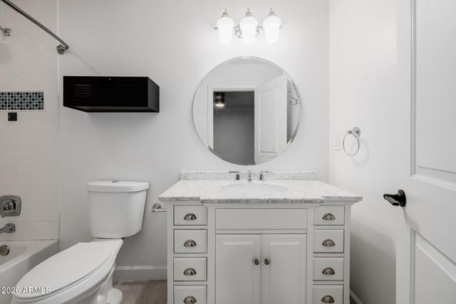 4021 E GLENROSA Avenue, Phoenix, AZ 85018