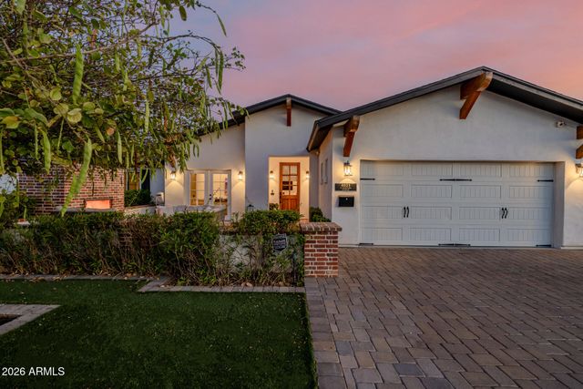 4021 E GLENROSA Avenue, Phoenix, AZ 85018