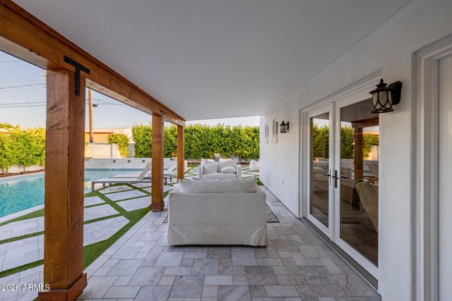 4021 E GLENROSA Avenue, Phoenix, AZ 85018