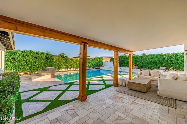 4021 E GLENROSA Avenue, Phoenix, AZ 85018