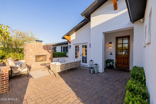 4021 E GLENROSA Avenue, Phoenix, AZ 85018