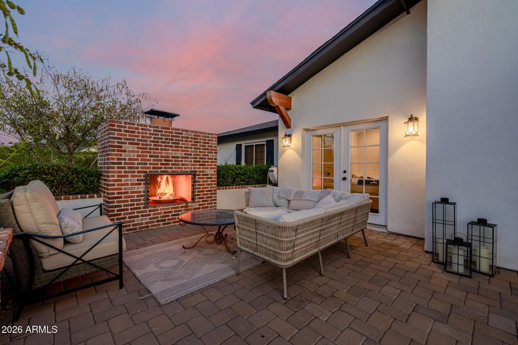4021 E GLENROSA Avenue, Phoenix, AZ 85018 — photo 5