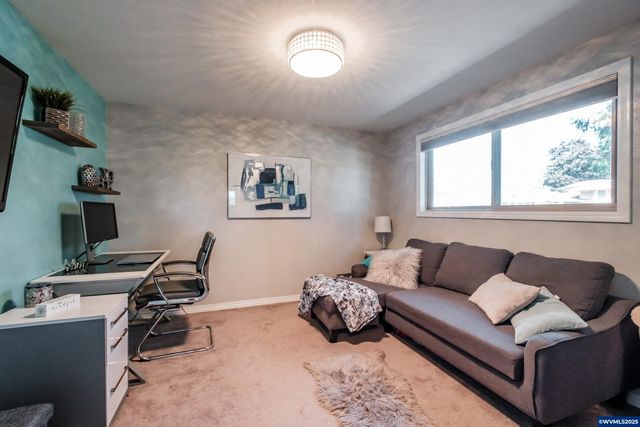 5275 Parker Ct S, Salem, OR 97306