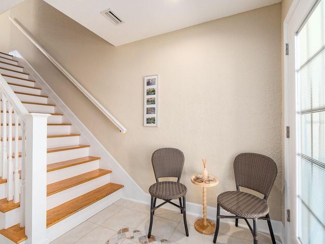 139 YACHT CLUB CIRCLE, North Redington Beach, FL 33708