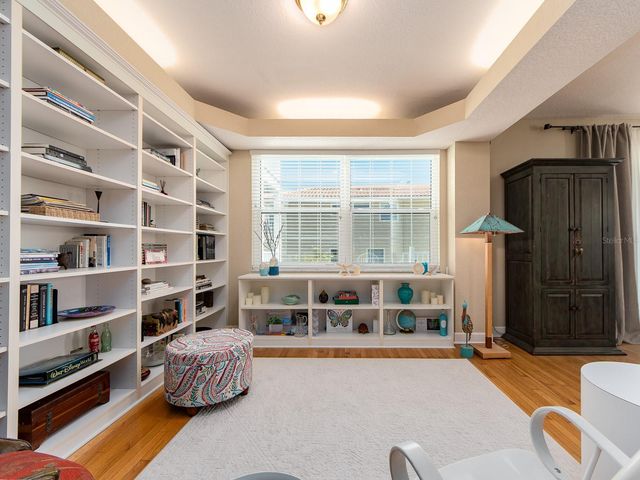 139 YACHT CLUB CIRCLE, North Redington Beach, FL 33708