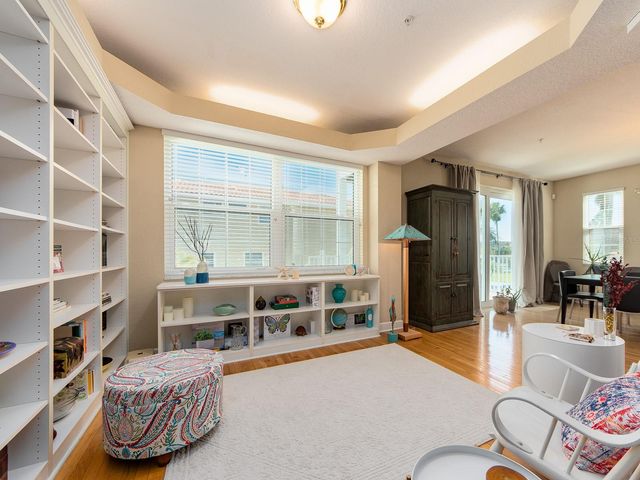 139 YACHT CLUB CIRCLE, North Redington Beach, FL 33708