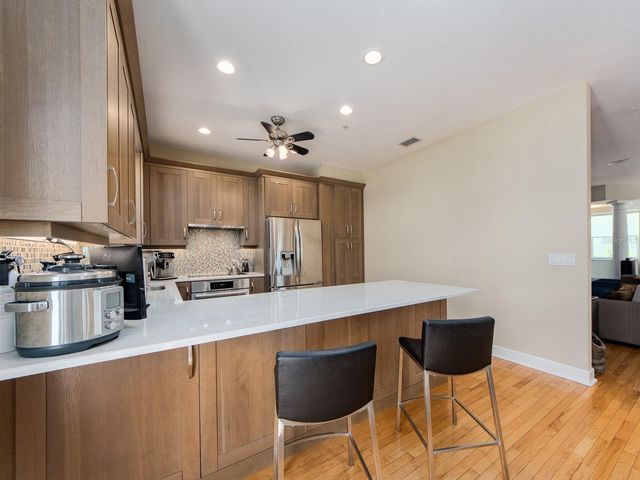 139 YACHT CLUB CIRCLE, North Redington Beach, FL 33708