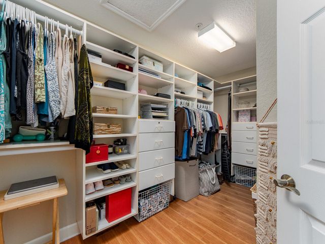 139 YACHT CLUB CIRCLE, North Redington Beach, FL 33708