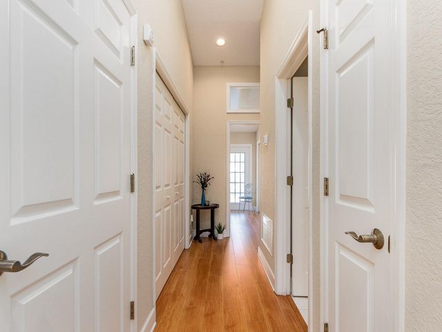 139 YACHT CLUB CIRCLE, North Redington Beach, FL 33708