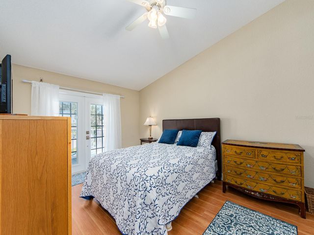 139 YACHT CLUB CIRCLE, North Redington Beach, FL 33708