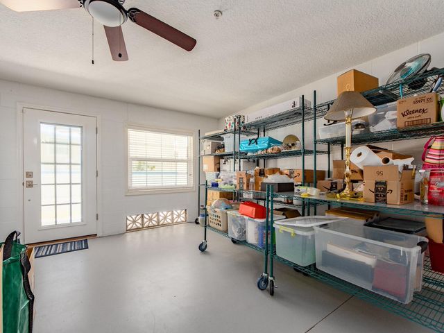 139 YACHT CLUB CIRCLE, North Redington Beach, FL 33708