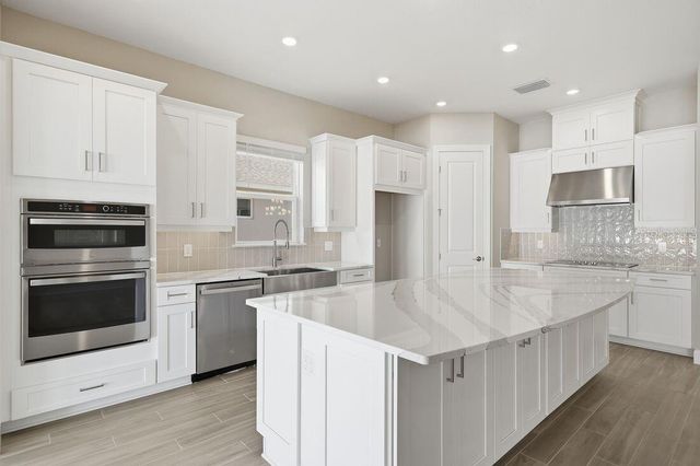 4216 BARBUDA LANE, Kissimmee, FL 34758