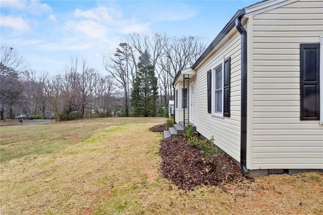 624 Hawthorne Drive, Asheboro, NC 27205