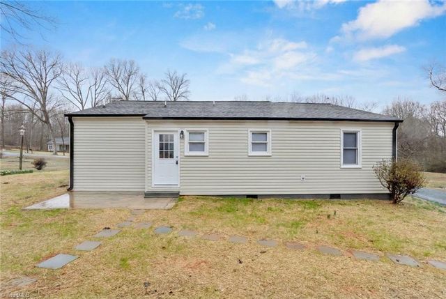 624 Hawthorne Drive, Asheboro, NC 27205