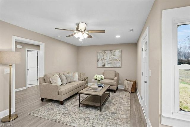 624 Hawthorne Drive, Asheboro, NC 27205