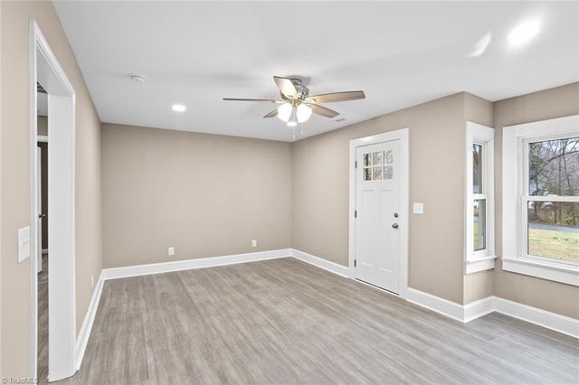 624 Hawthorne Drive, Asheboro, NC 27205