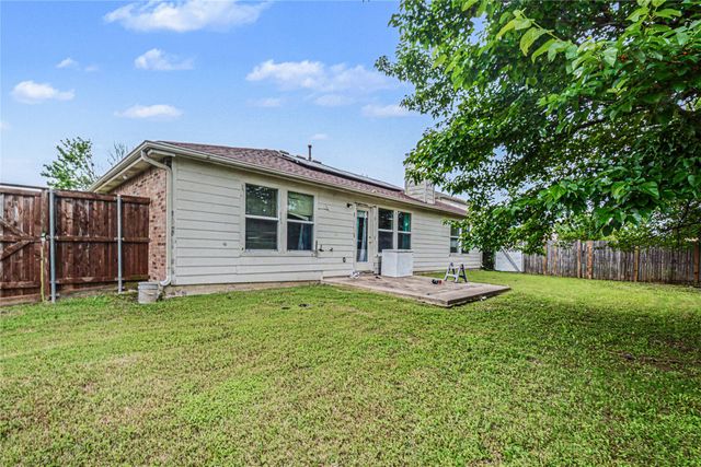 1005 Windsor Lane, Forney, TX 75126