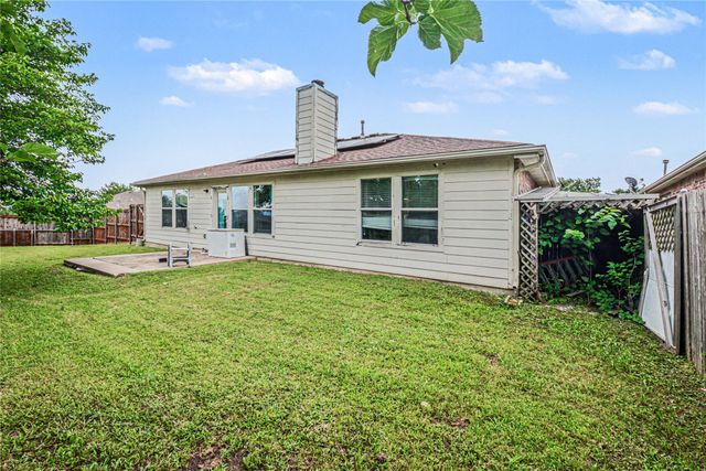 1005 Windsor Lane, Forney, TX 75126