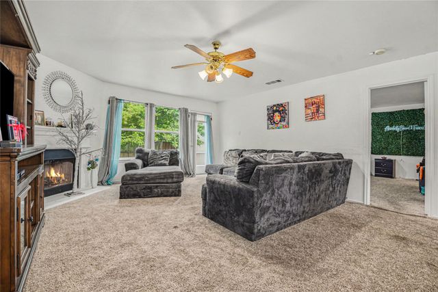 1005 Windsor Lane, Forney, TX 75126