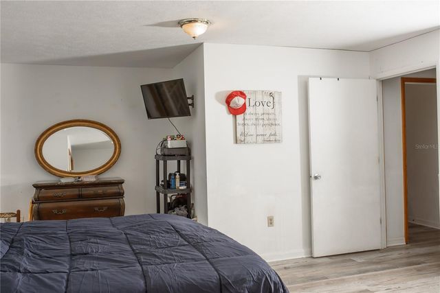 5644 ANTOINETTE STREET, Sarasota, FL 34232