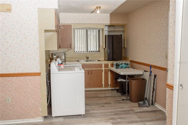 5644 ANTOINETTE STREET, Sarasota, FL 34232