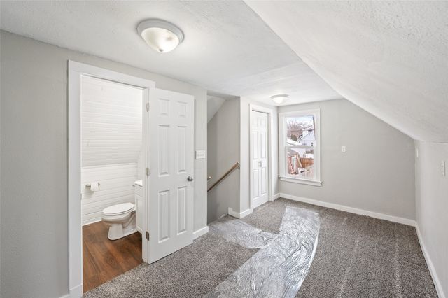 3007 E 8th Street, Des Moines, IA 50316